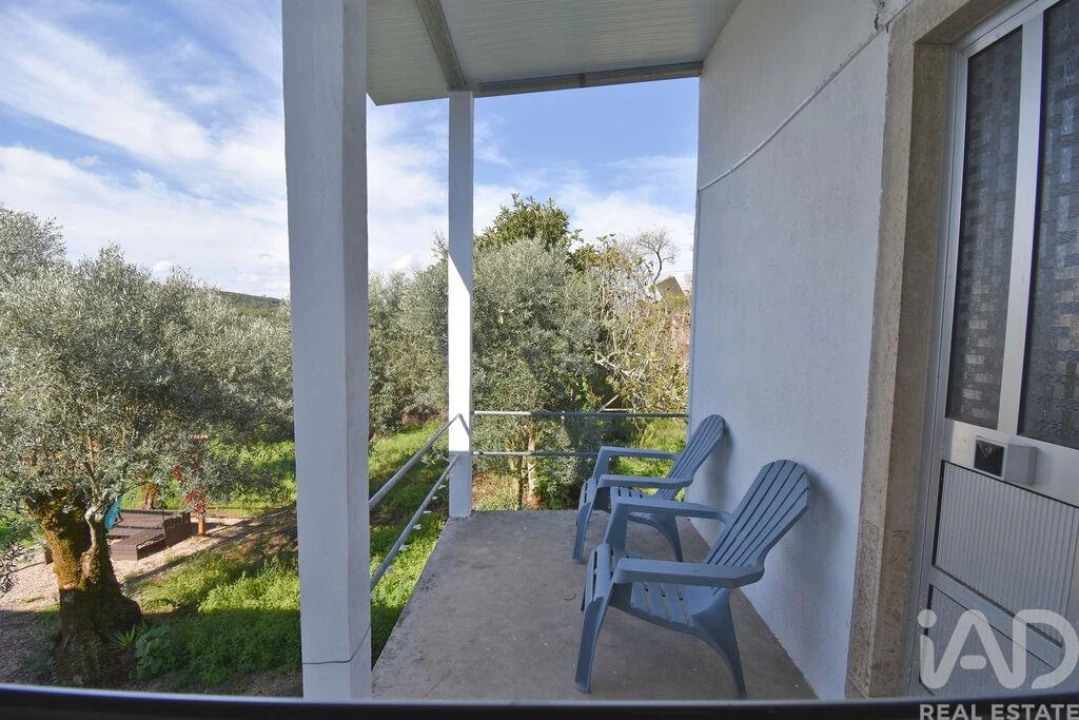 Moradia T3 para Venda em Cumeeira Foto 16