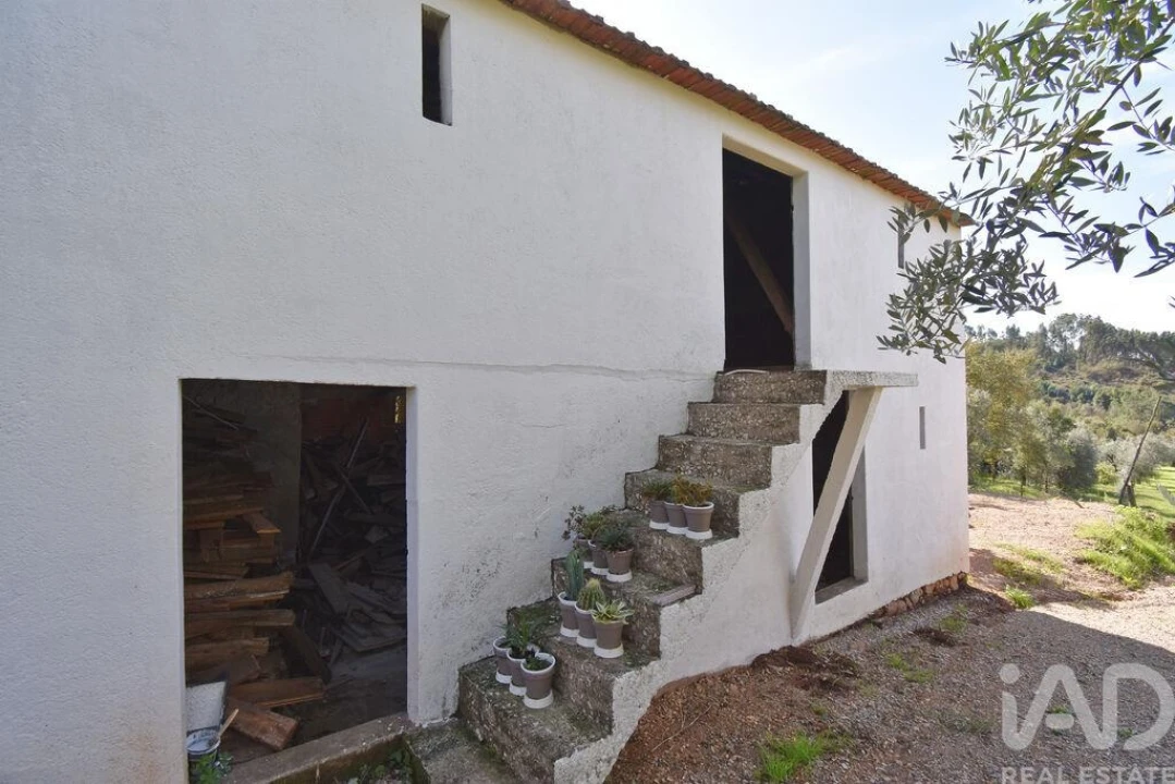 Moradia T3 para Venda em Cumeeira Foto 20