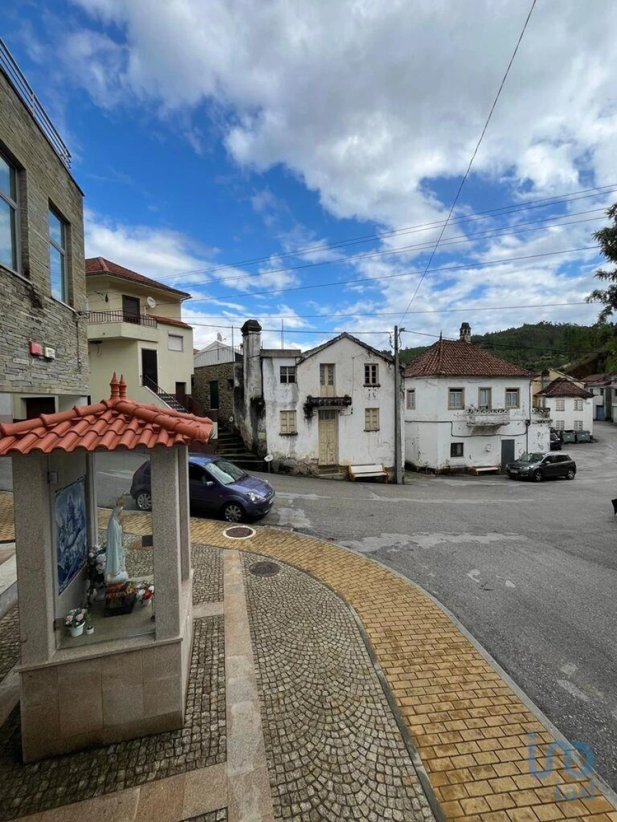 Moradia T4 para Venda em Sobreira Formosa e Alvito da Beira Foto 14