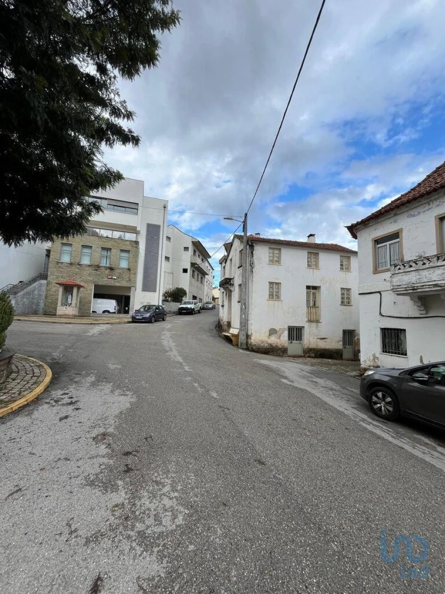 Moradia T4 para Venda em Sobreira Formosa e Alvito da Beira Foto 2