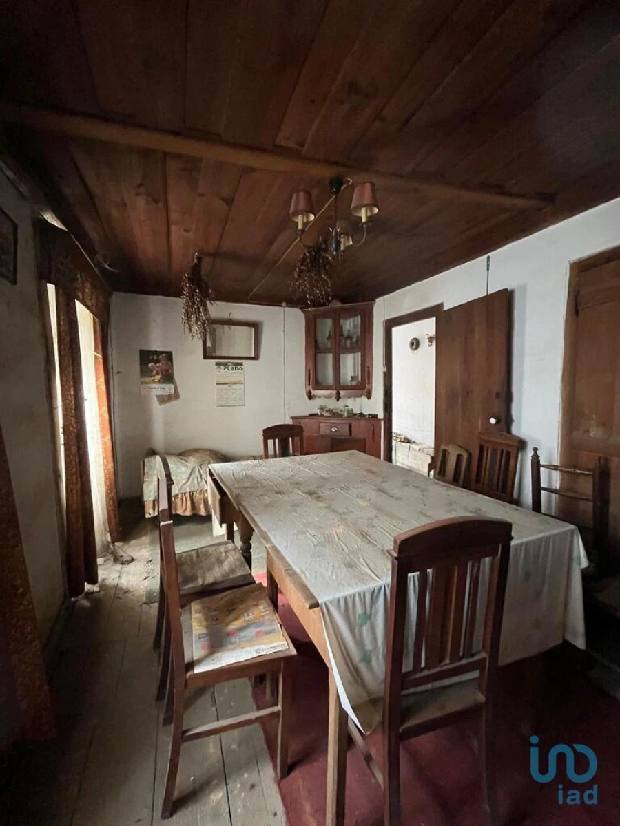 Moradia T4 para Venda em Sobreira Formosa e Alvito da Beira Foto 6