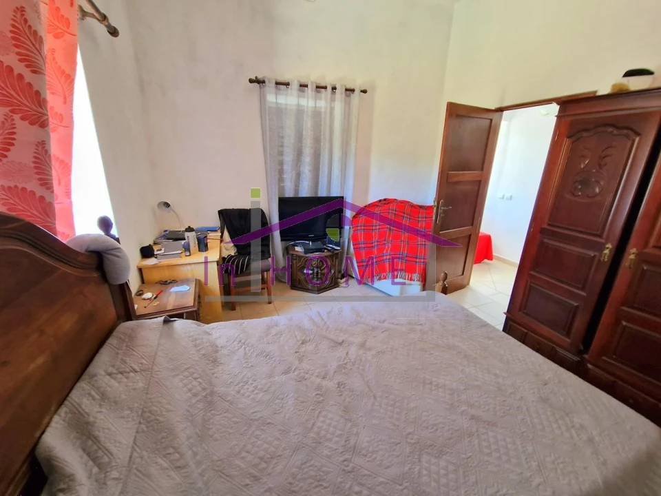 Moradia T3 para Venda em Querença, Tôr e Benafim Foto 10