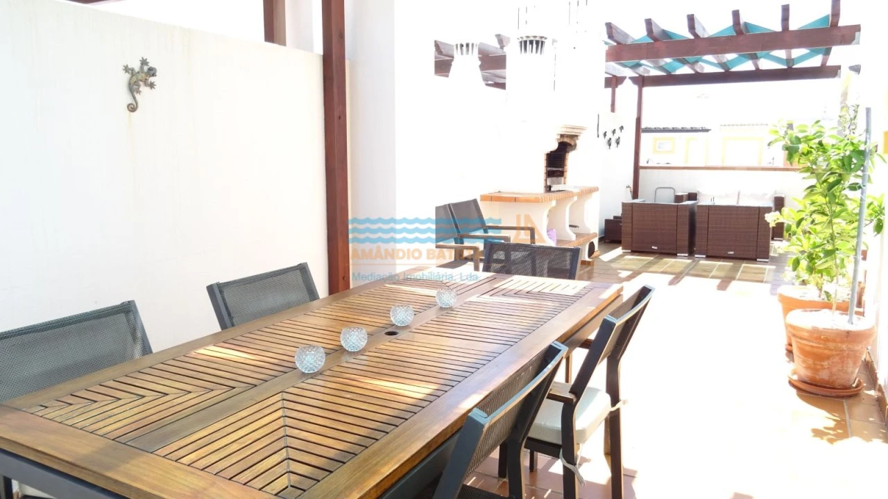 Apartamento T3 para Arrendamento férias em Conceição e Cabanas de Tavira Foto 1