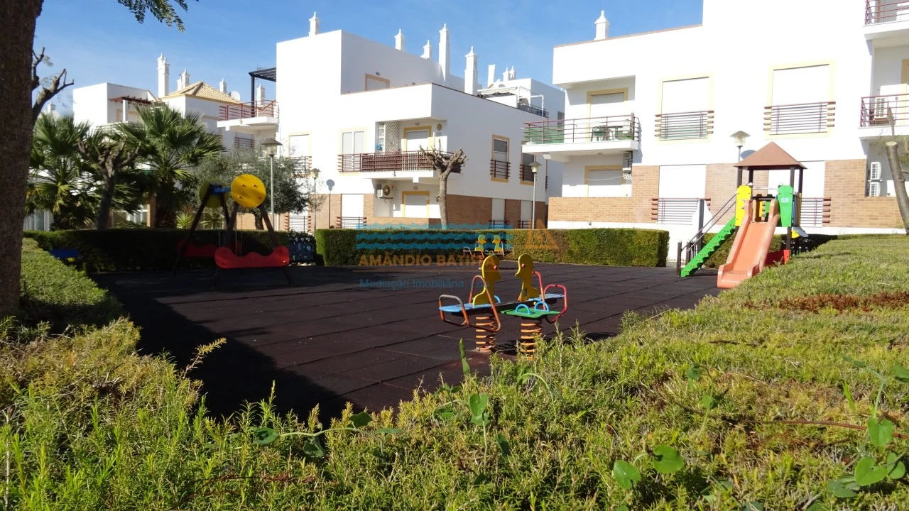 Apartamento T2 para Arrendamento férias em Conceição e Cabanas de Tavira Foto 14