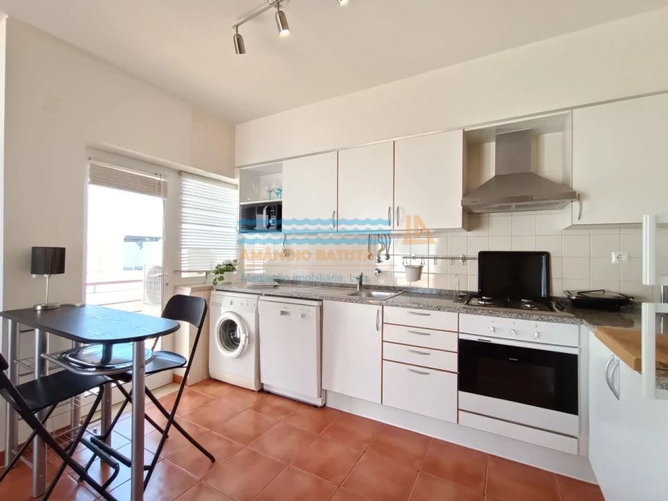 Apartamento T2 para Arrendamento férias em Conceição e Cabanas de Tavira Foto 3