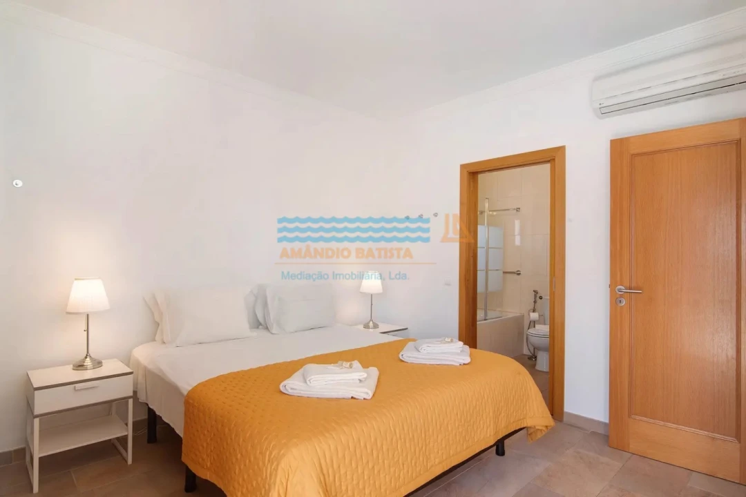 Apartamento T2 para Arrendamento férias em Conceição e Cabanas de Tavira Foto 3