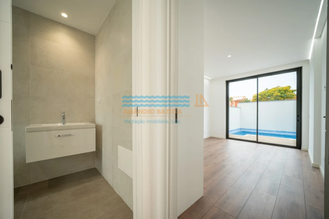 Moradia T3 para Venda em Moncarapacho e Fuseta Foto 10