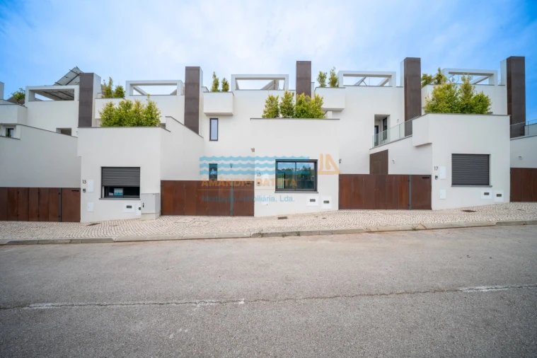 Moradia T3 para Venda em Moncarapacho e Fuseta Foto 2