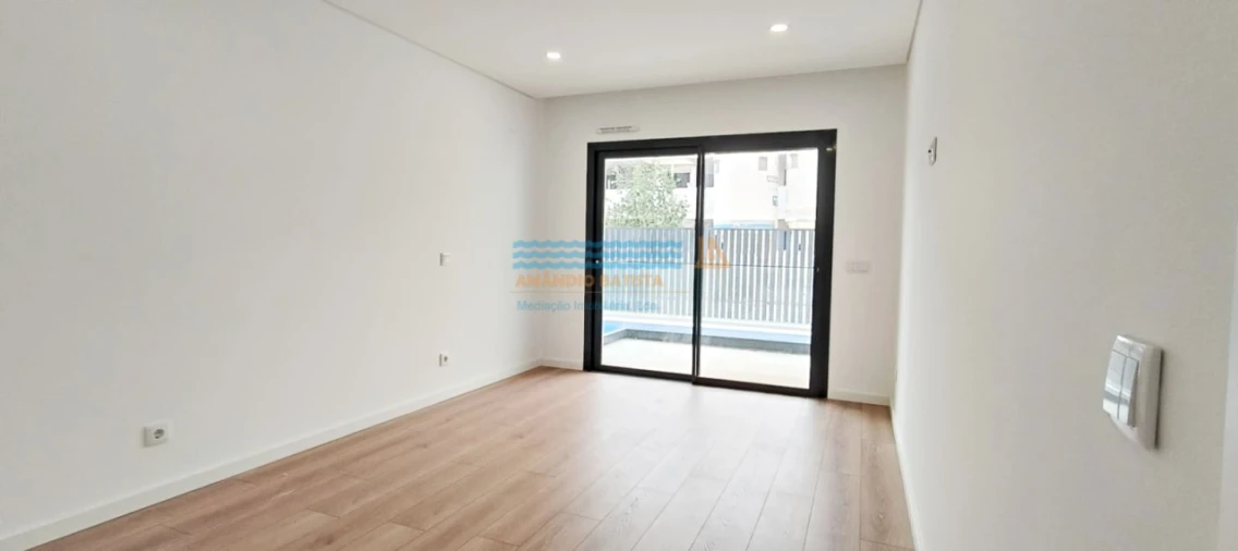 Apartamento T2 para Venda em Conceição e Cabanas de Tavira Foto 7