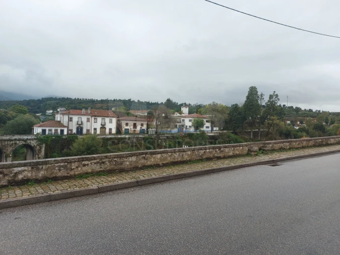 Loja para Arrendamento em Côja e Barril de Alva Foto 6