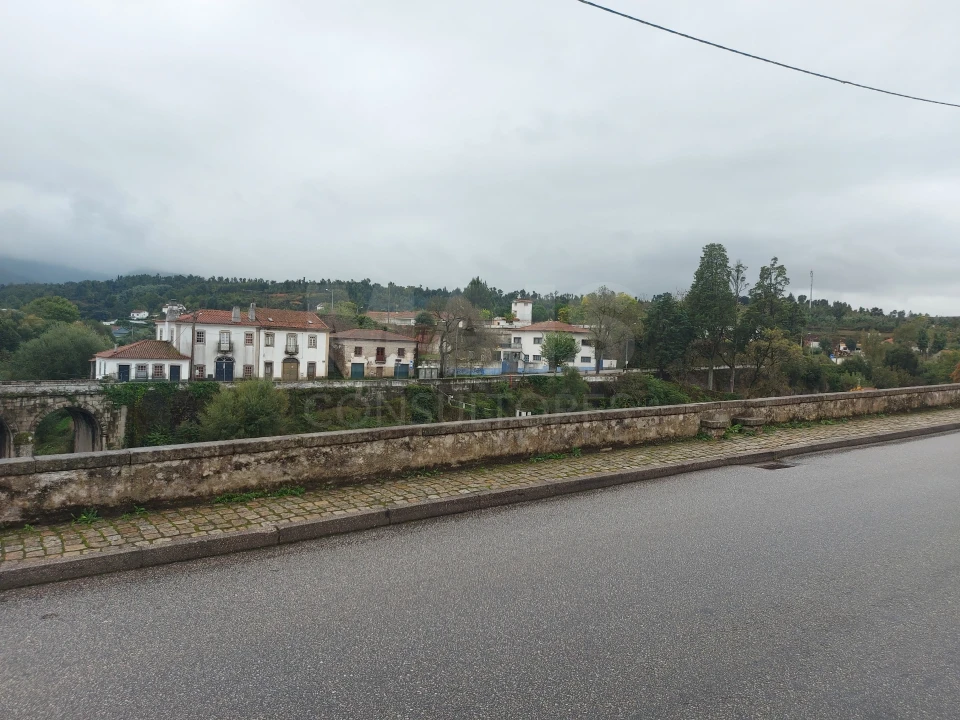 Loja para Arrendamento em Côja e Barril de Alva Foto 6