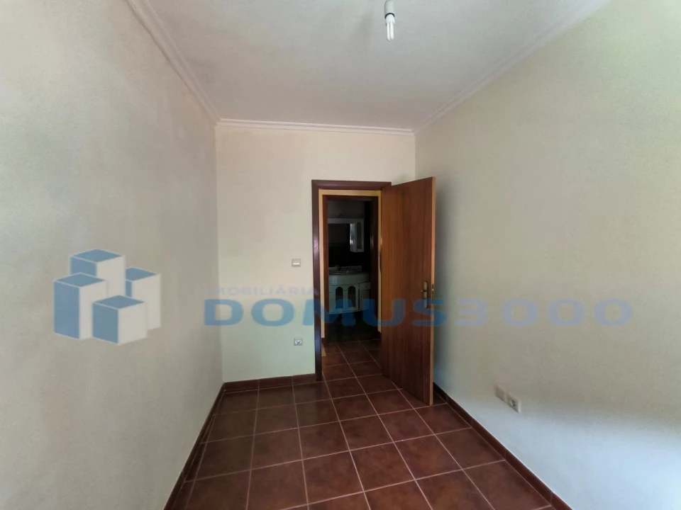Moradia T2 para Venda em Cumieira Foto 12