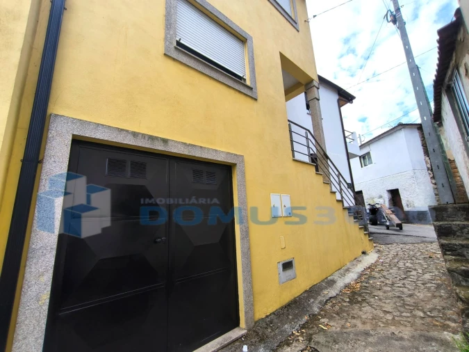 Moradia T2 para Venda em Cumieira Foto 1