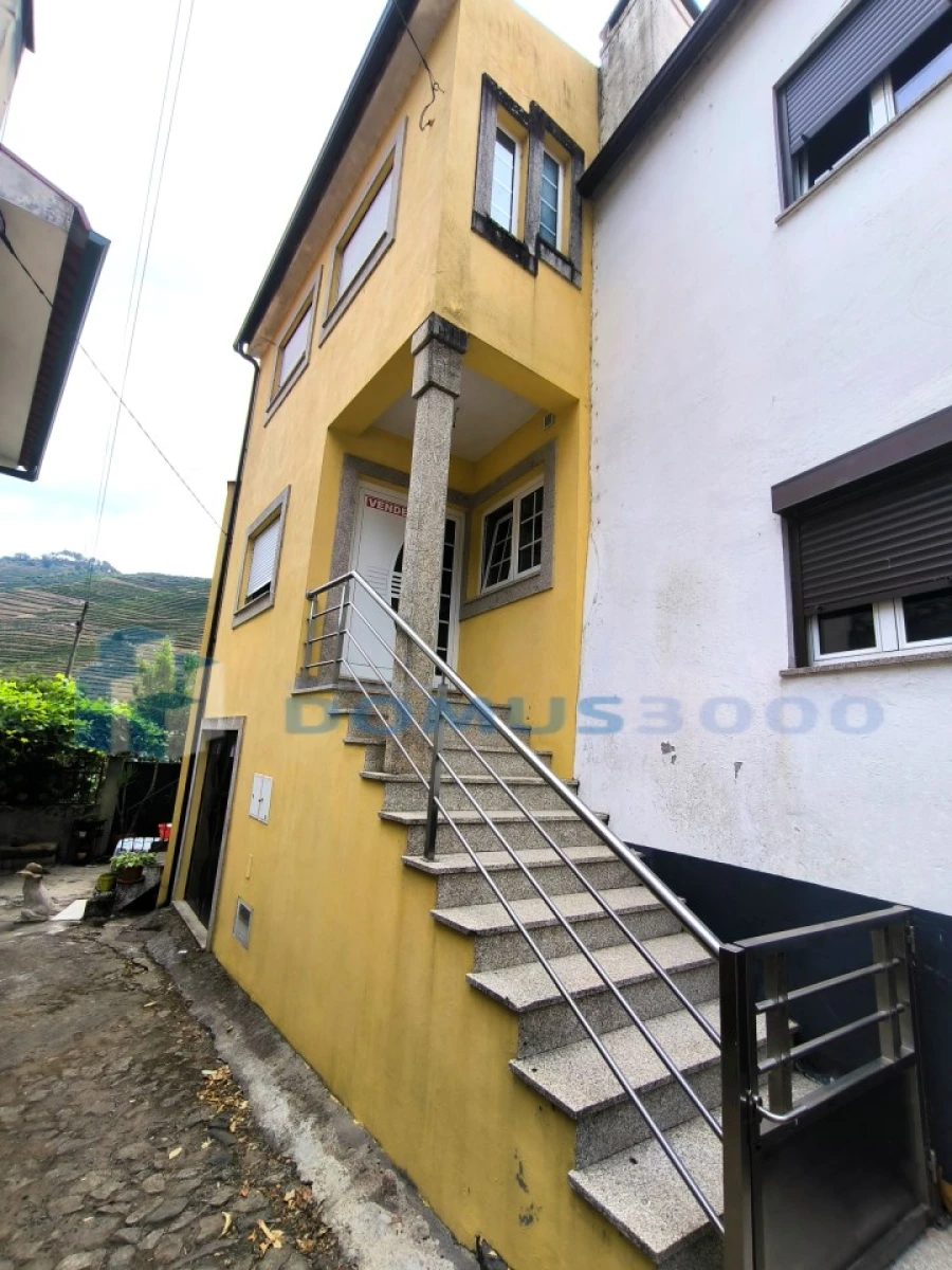 Moradia T2 para Venda em Cumieira Foto 3