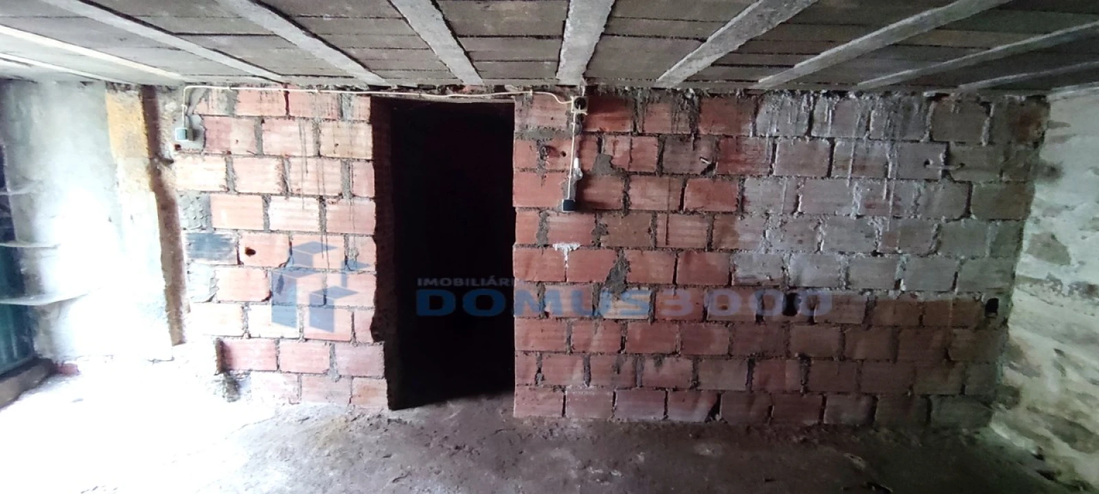 Moradia T2 para Venda em Sanfins do Douro Foto 19