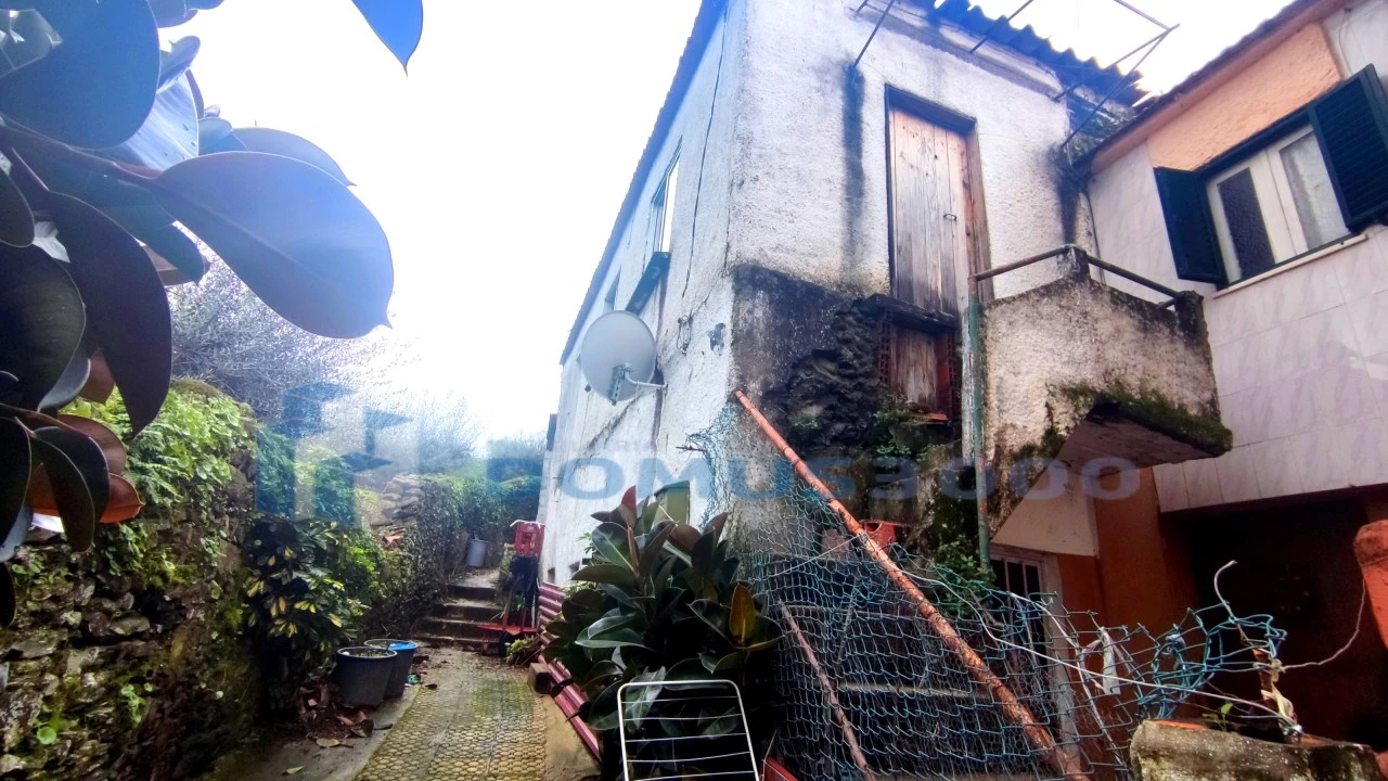 Moradia para Venda em Lobrigos (São Miguel e São João Baptista) e Sanhoane Foto 1