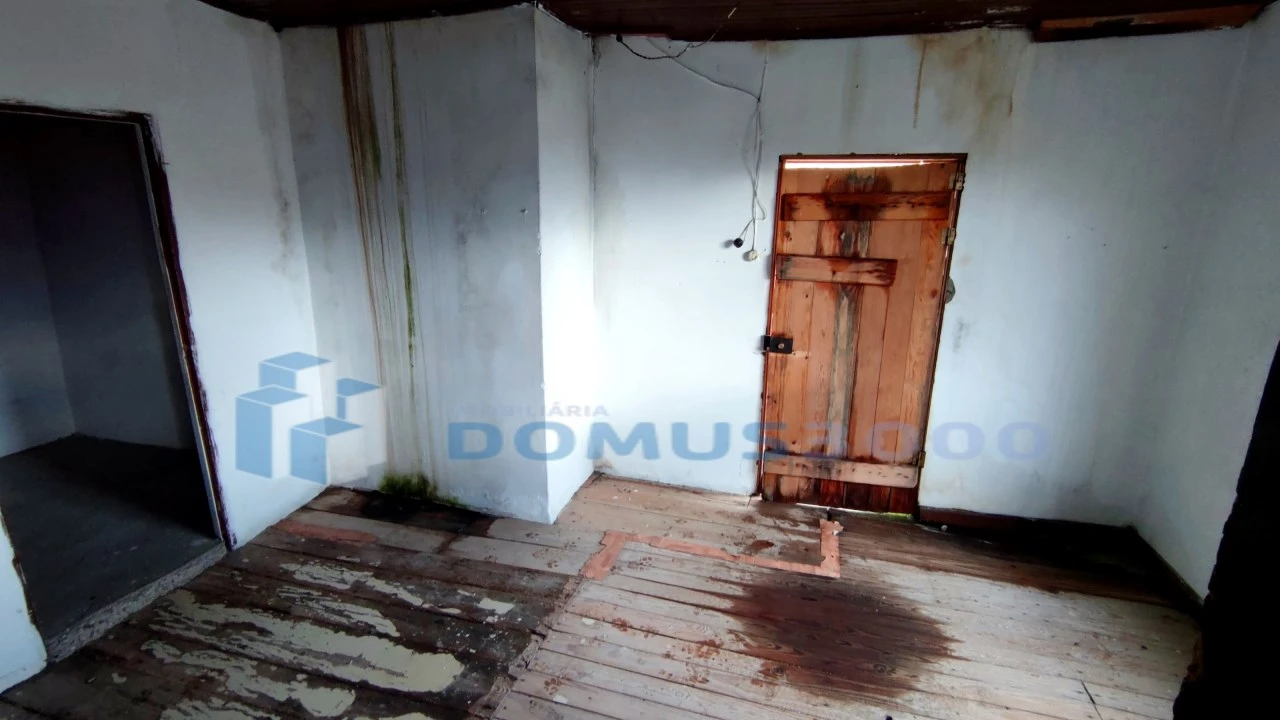 Moradia para Venda em Lobrigos (São Miguel e São João Baptista) e Sanhoane Foto 3