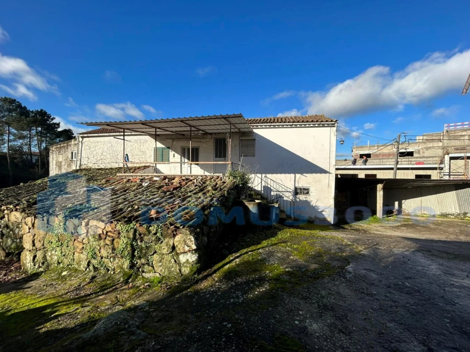 Moradia para Venda em Mateus Foto 1