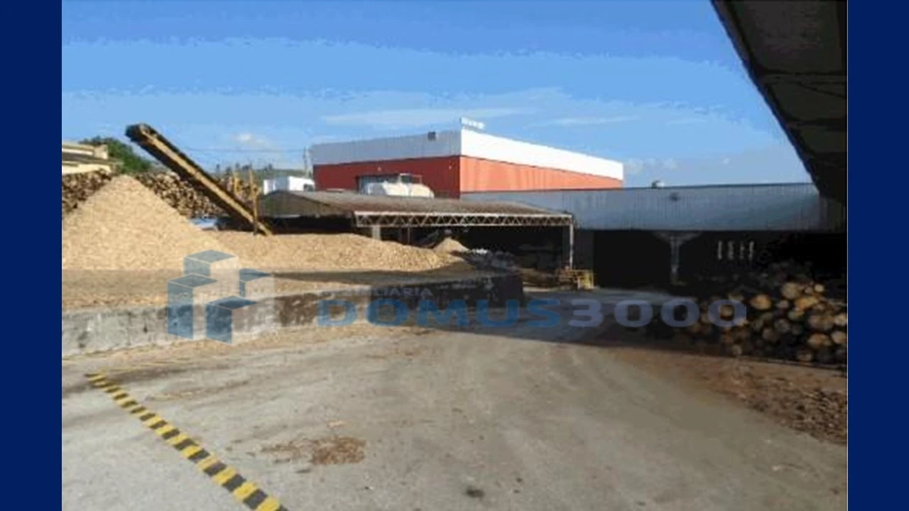 Armazém para Venda em Mões Foto 2