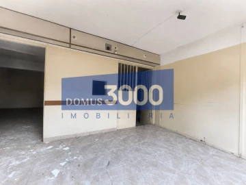 Moradia T2 para Venda em Nogueira e Ermida