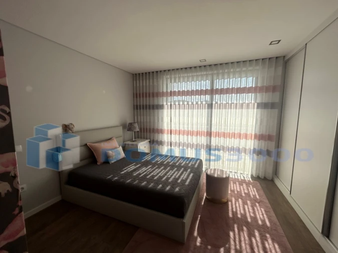 Moradia para Venda em Peso da Régua e Godim Foto 15