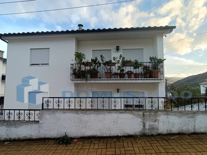 Apartamento para Venda em Pinhão