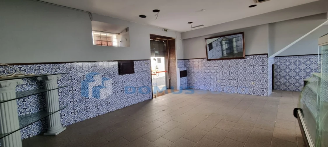 Negócio para Venda em Peso da Régua e Godim Foto 4