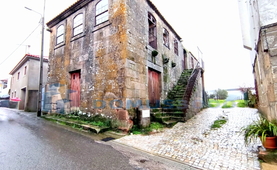 Quinta para Venda em Folhadela Foto 1