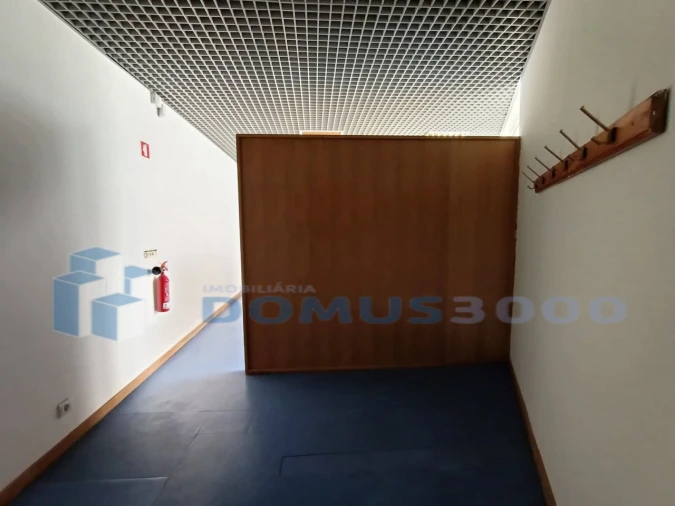 Loja para Venda em Nossa Senhora da Conceição, São Pedro e São Dinis Foto 6