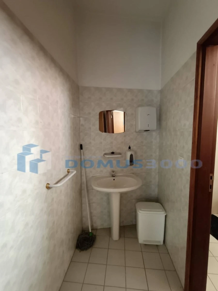 Loja para Venda em Nossa Senhora da Conceição, São Pedro e São Dinis Foto 11