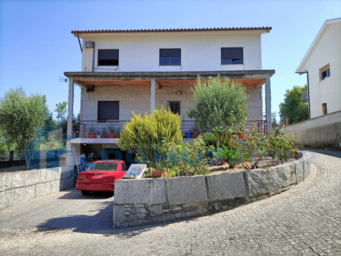 Moradia para Venda em Amarante (São Gonçalo), Madalena, Cepelos e Gatão Foto 1