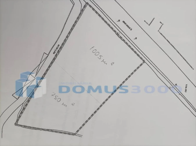 Terreno para Venda em Mouçós e Lamares Foto 1