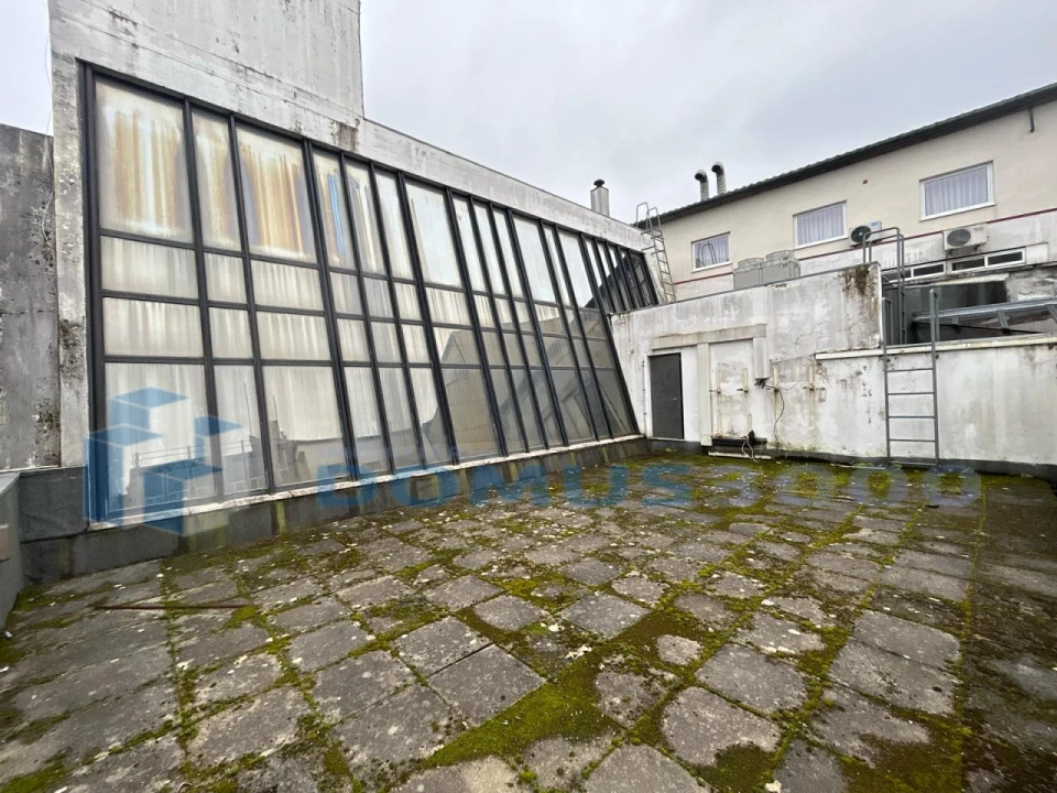 Prédio para Venda em Nossa Senhora da Conceição, São Pedro e São Dinis Foto 11