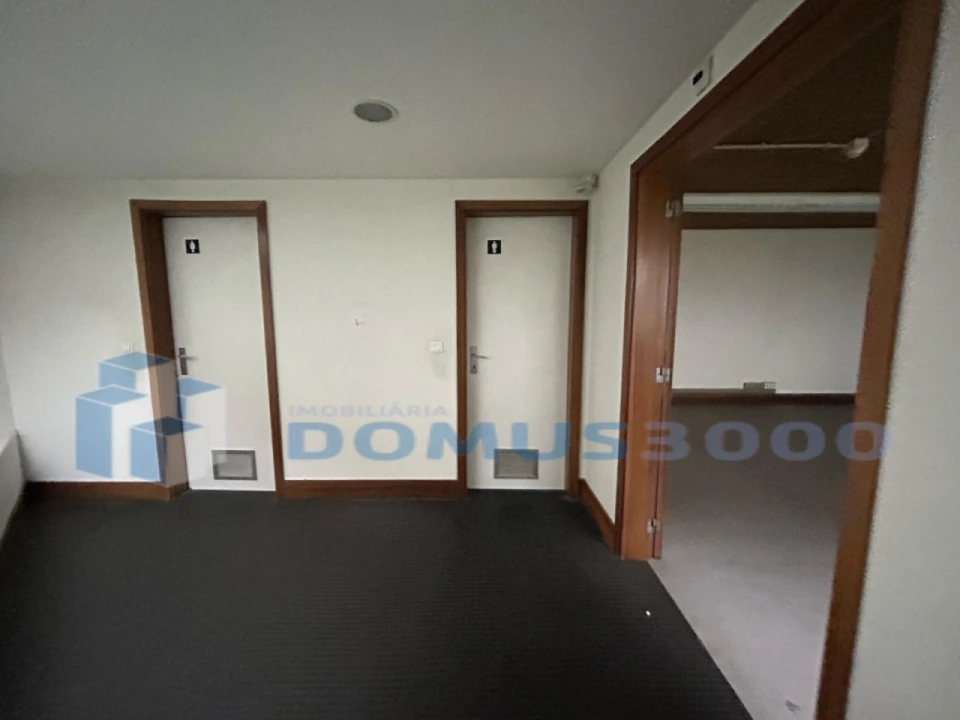 Prédio para Venda em Nossa Senhora da Conceição, São Pedro e São Dinis Foto 12