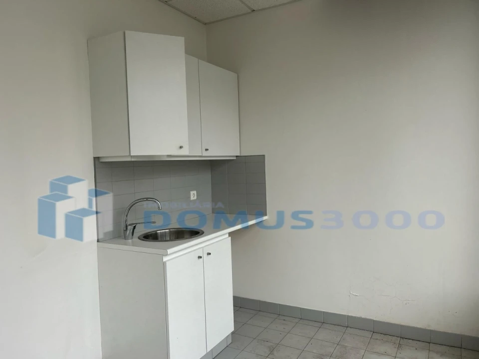 Prédio para Venda em Nossa Senhora da Conceição, São Pedro e São Dinis Foto 16