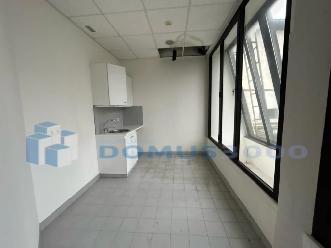 Prédio para Venda em Nossa Senhora da Conceição, São Pedro e São Dinis Foto 13