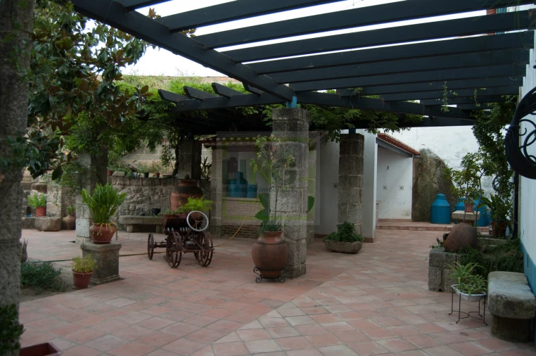 Moradia T9 para Venda em Idanha-A-Nova e Alcafozes Foto 10