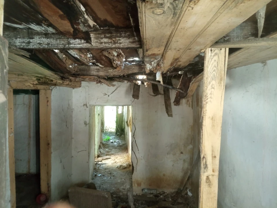 Moradia T0 para Venda em Cebolais de Cima e Retaxo Foto 37