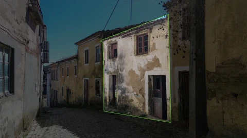 Moradia T0 para Venda em Cebolais de Cima e Retaxo