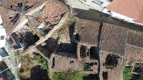 Moradia T0 para Venda em Cebolais de Cima e Retaxo