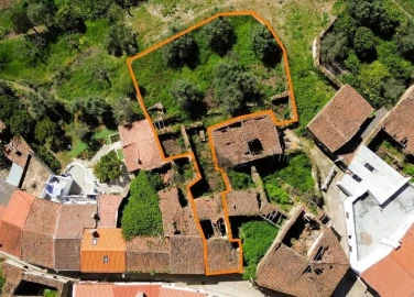 Moradia T0 para Venda em Cebolais de Cima e Retaxo
