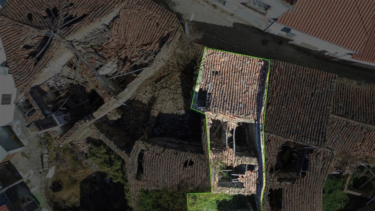 Moradia T0 para Venda em Cebolais de Cima e Retaxo Foto 53