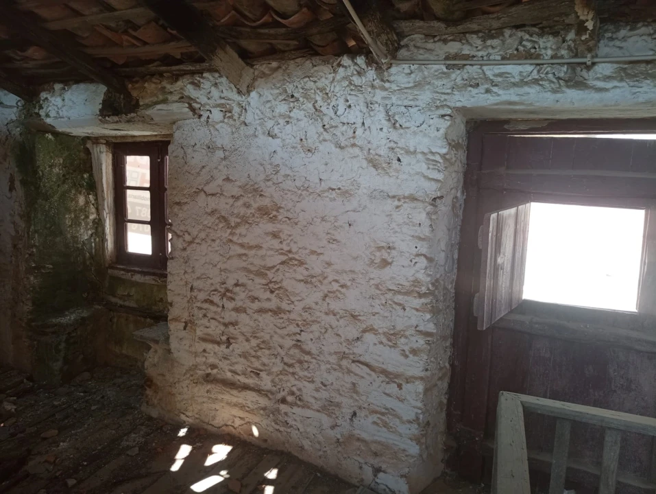 Moradia T0 para Venda em Cebolais de Cima e Retaxo Foto 40