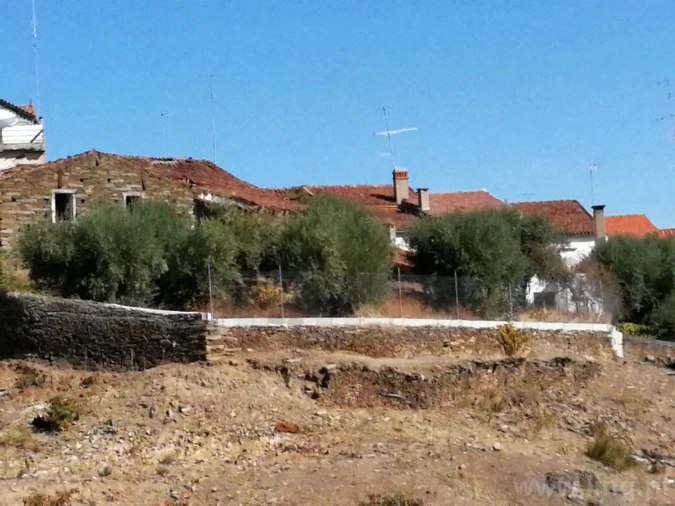 Moradia T0 para Venda em Cebolais de Cima e Retaxo Foto 8
