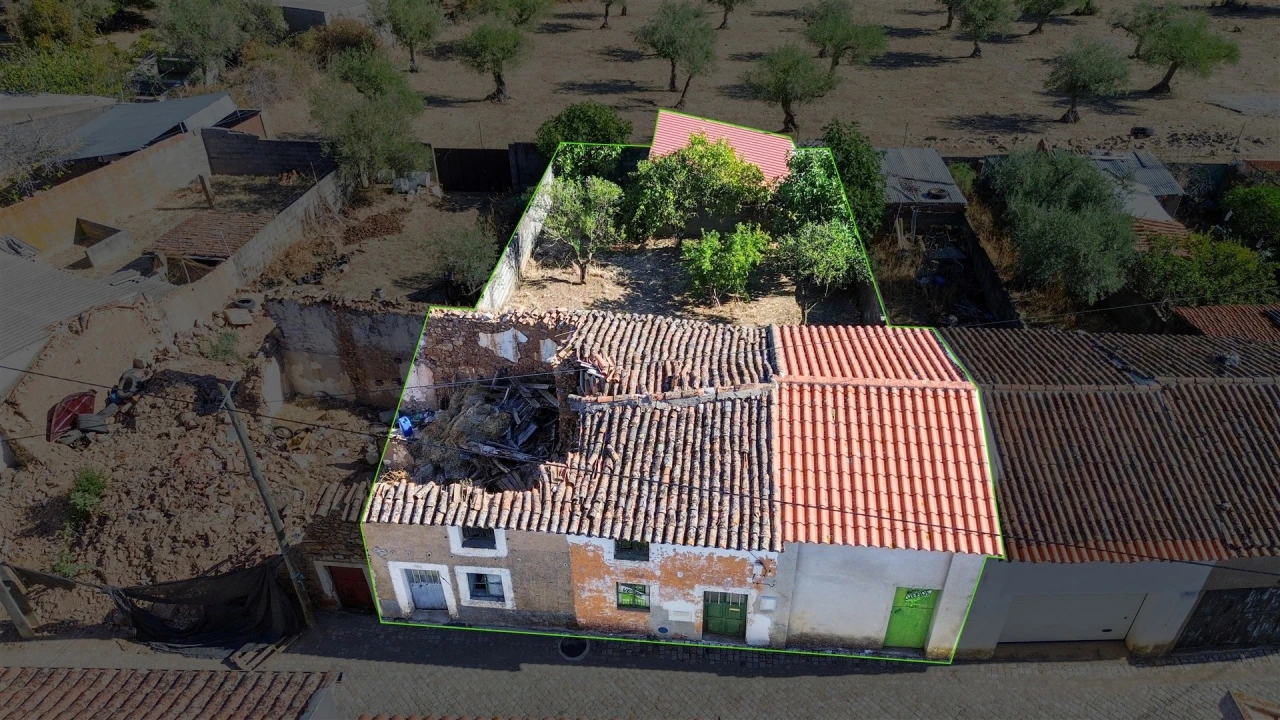 Moradia T5 para Venda em Monforte da Beira Foto 1