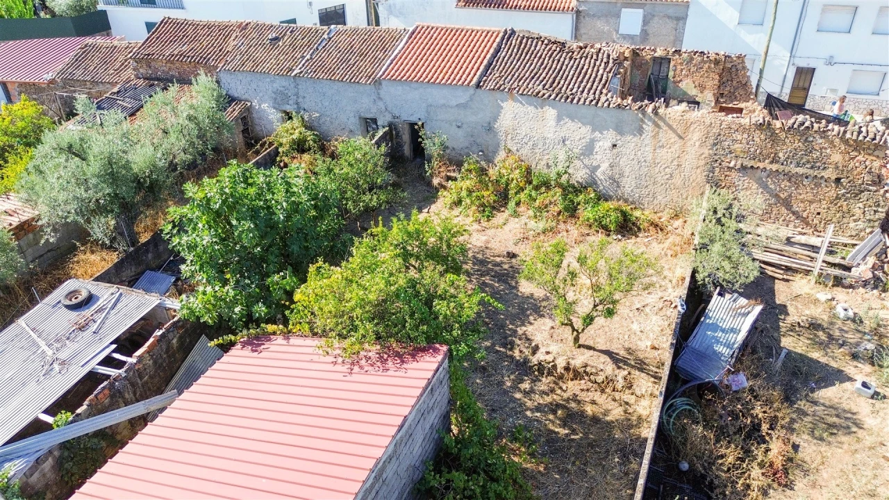 Moradia T5 para Venda em Monforte da Beira Foto 42