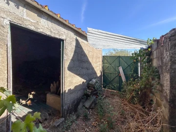 Moradia T5 para Venda em Monforte da Beira