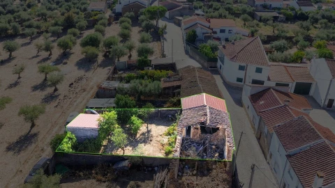 Moradia T5 para Venda em Monforte da Beira