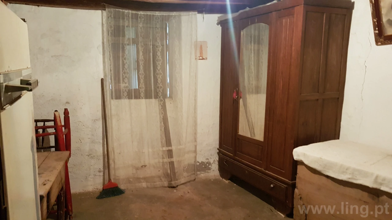 Moradia T5 para Venda em Monforte da Beira Foto 11