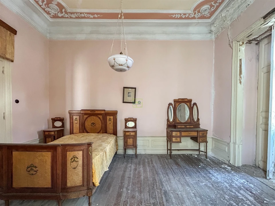 Moradia T9 para Venda em Tortosendo Foto 102